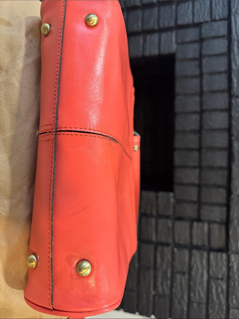 Patricia Nash coral embossed floral leather satchel - Picture 4 of 6
